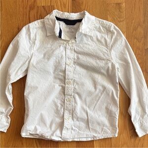 White Oshkosh button up size 4t